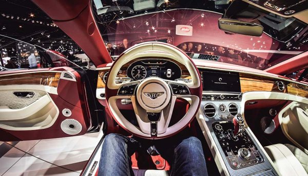 В России стартовали продажи купе Bentley Continental GT
