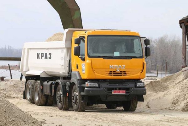 В Украине презентовали новый самосвал КрАЗ-7133С4