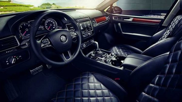 Volkswagen представил новую версию Touareg с увеличенным топливным баком