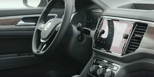 Volkswagen Teramont - большой роскошный городской кроссовер