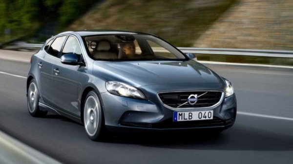 Volvo выпустит новый кроссовер XC40 в 2018 году