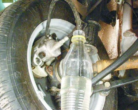 Воздух в тормозной системе автомобиля