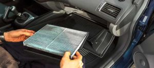 Замена салонного фильтра на разных автомобилях