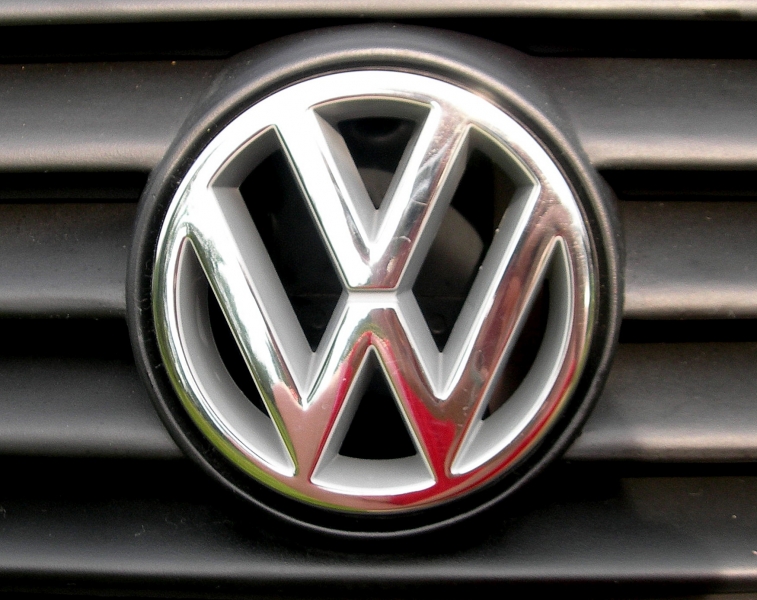 Значок Volkswagen Polo