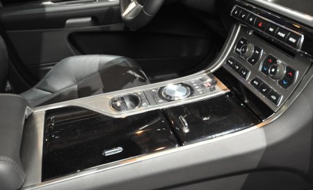 Откройте для себя Jaguar XFR-S Sportbrake 2014 года