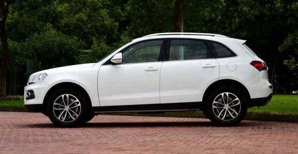 Zotye T600 - дешевый китайский кроссовер с богатой комплектацией