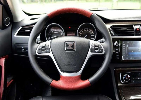 Zotye T600 - дешевый китайский кроссовер с богатой комплектацией